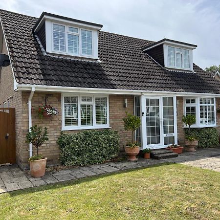 No 64 Bed And Breakfast Lymington Dış mekan fotoğraf