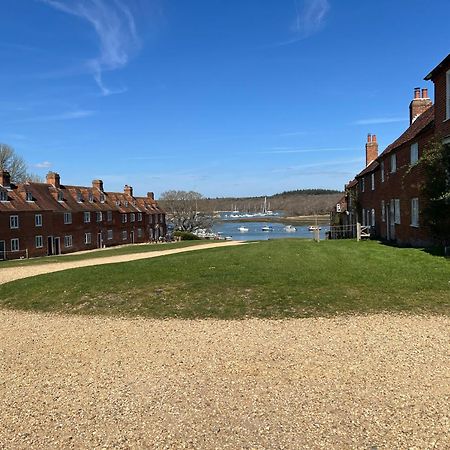 No 64 Bed And Breakfast Lymington Dış mekan fotoğraf